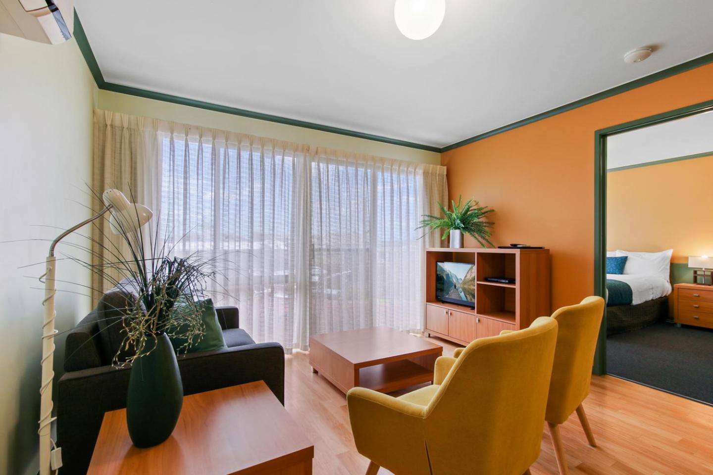 Comfort Inn & Suites Lakes Entrance Exterior photo