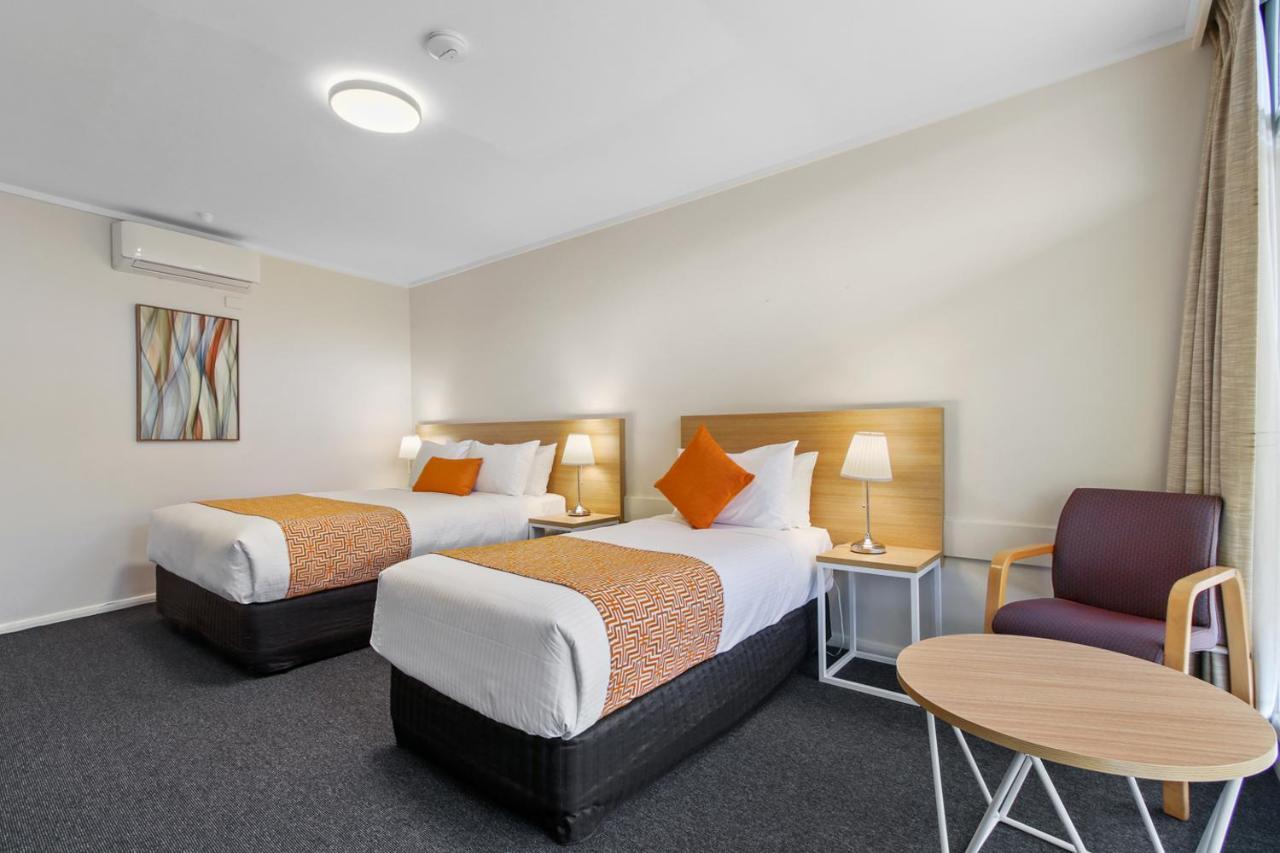 Comfort Inn & Suites Lakes Entrance Exterior photo